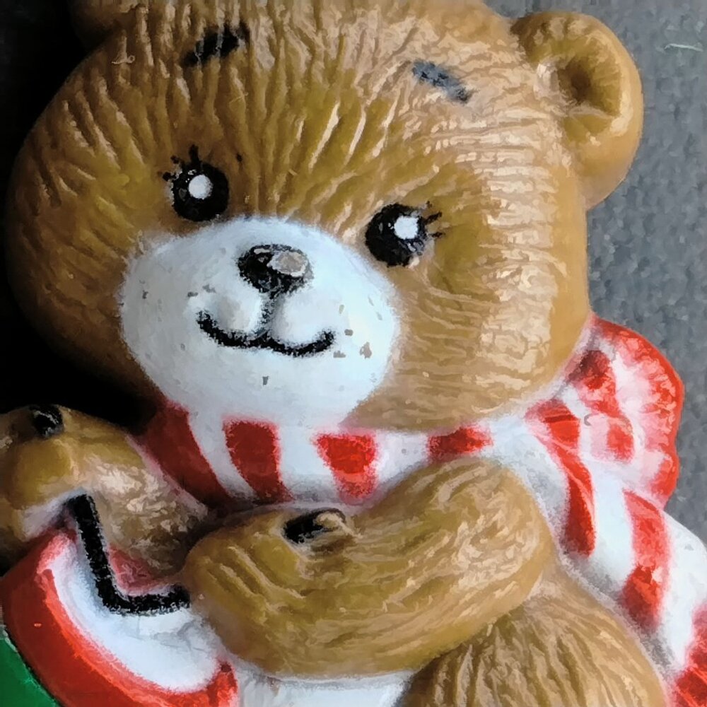 Russ Teddy Bear Pin Vintage Brooch Playing Drum Plastic Signed Christmas - Picture 3 of 6